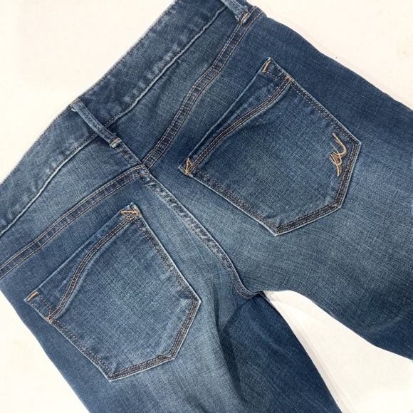 Express jeans medium wash “low rise legging” - Picture 5 of 7